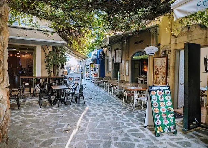 Апартаменти Zoes *